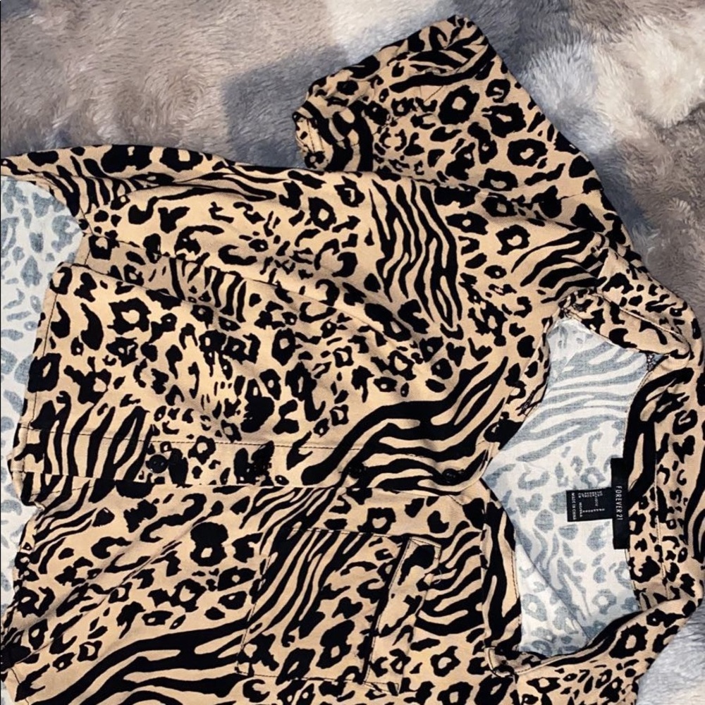 cheetah crop button up